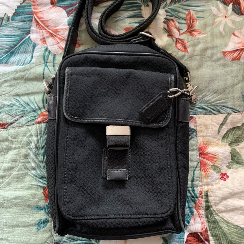 Coach crossbody purse